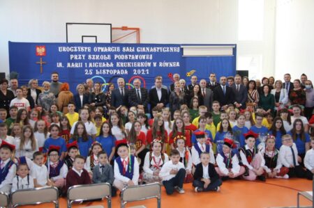 równe hala sportowa