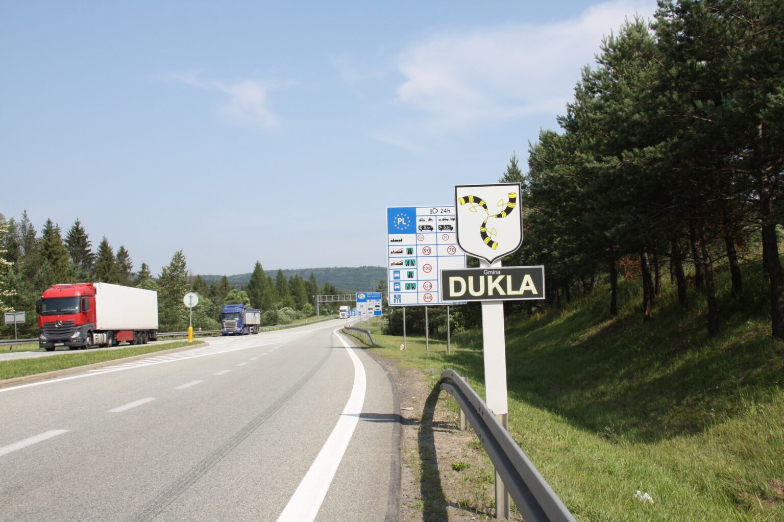 Nowe herby i tablice w Gminie Dukla gmina dukla