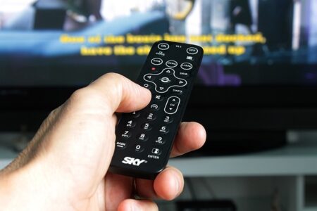 Emocje w sporcie – jak wybrać telewizor dla prawdziwego kibica?