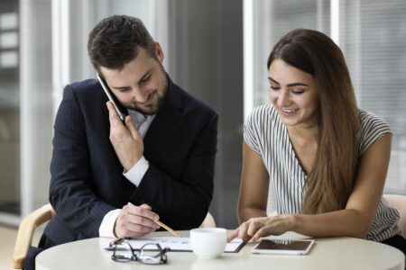 Kredyt dla zadłużonych - jak rozmowa z bankiem może otworzyć drzwi do finansowania