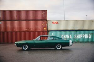 Auto z USA na start – czym różni się rynek amerykański od europejskiego